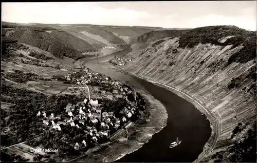 Ak Ernst an der Mosel, Gasthof Lönartz Andre, Ort mit Umgebung