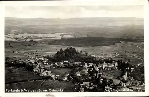 Ak Parkstein Oberpfalz, Gesamtansicht, Fliegeraufnahme