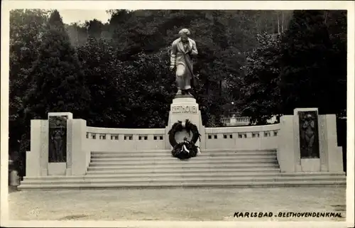 Ak Karlovy Vary Karlsbad Stadt, Beethovendenkmal