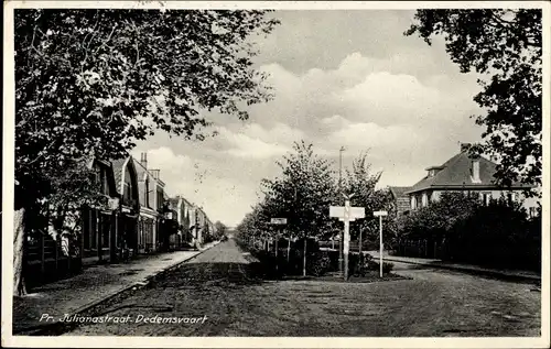 Ak Dedemsvaart Overijssel Niederlande, Pr. Julianastraat