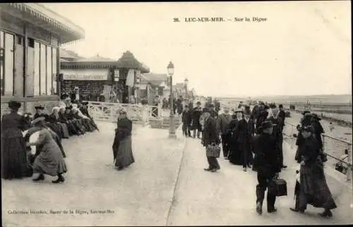 Ak Luc sur Mer Calvados, Sur la Digue