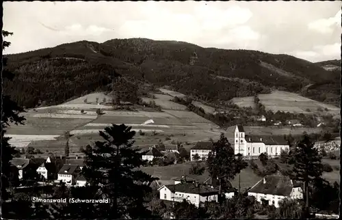 Ak Simonswald im Schwarzwald, Teilansicht mit Kirche