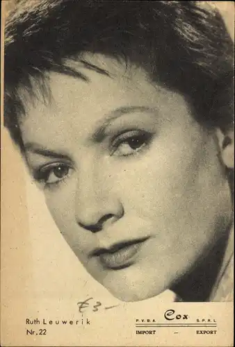 Ak Schauspielerin Ruth Leuwerik, Portrait