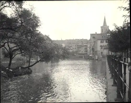 Foto Erfurt in Thüringen, Wasserpartie, Stadtbild