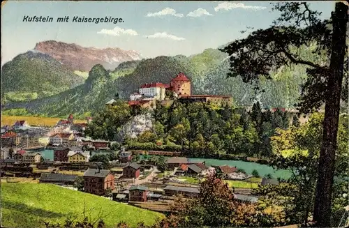 Ak Kufstein in Tirol, Gesamtansicht, Kaisergebirge