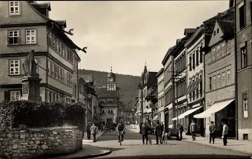 Ak Bleicherode am Harz, Hauptstraße, Passanten, Geschäfte, Denkmal