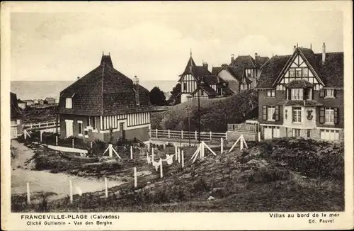 Ak Franceville Plage Calvados, Villas au bord de la mer