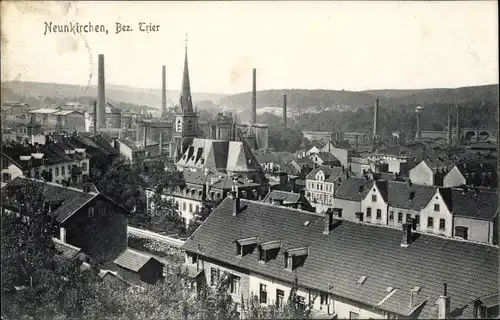Ak Neunkirchen Bezirk Trier Saarland, Blick auf den Ort, Kirche