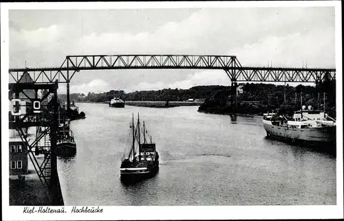 Ak Kiel Holtenau, Hochbrücke mit Dampfer