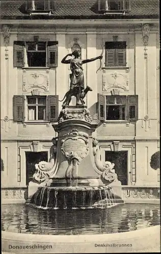 Ak Donaueschingen im Schwarzwald Baar Kreis, Partie am Denkmalbrunnen, Wilh. Sauer