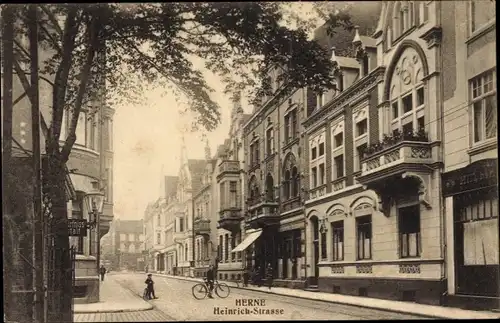 Ak Herne im Ruhrgebiet Nordrhein Westfalen, Häuser in der Heinrich Straße