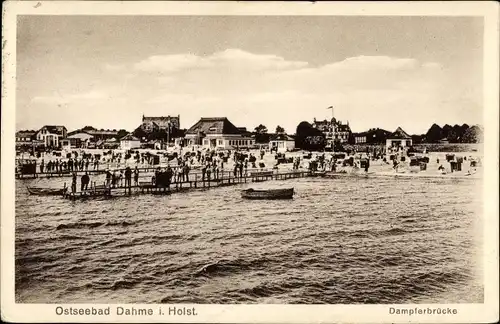 Ak Ostseebad Dahme in Holstein, Dampferbrücke, Strand