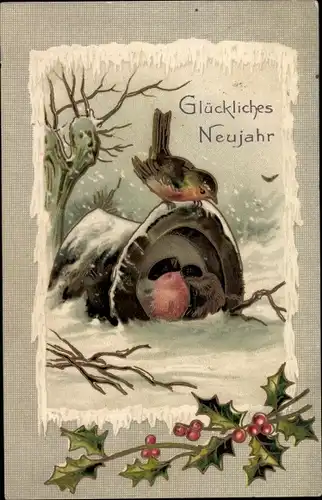 Präge Ak Glückwunsch Neujahr, Zylinder im Schnee, Vögel, Stechpalmenzweige