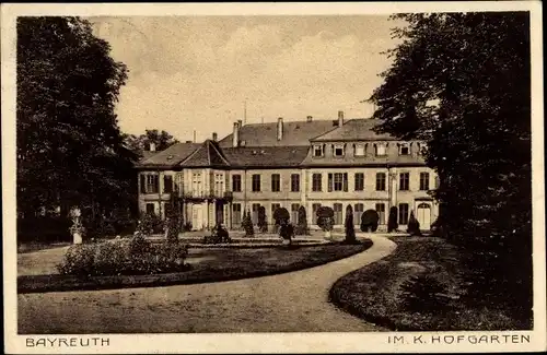 Ak Bayreuth in Oberfranken, Blick in den königlichen Hofgarten