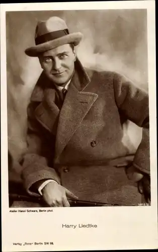 Ak Schauspieler Harry Liedtke, Portrait mit Hut