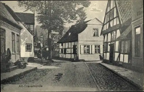 Ak Ostseebad Travemünde Lübeck, Straßenpartie