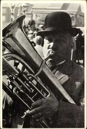 Ak Schauspieler Bob Bernhard, Jesper, Wij, Heren van Zichem, Portrait mit Hut, Tuba