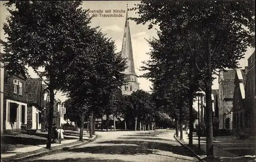 Ak Ostseebad Travemünde Lübeck, Torstraße mit Kirche