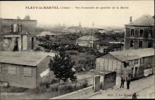 Ak Flavy le Martel Aisne, Vue d'ensemble du quartier de la Mairie