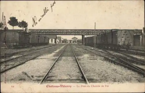 Ak Château Thierry Aisne, Le Pont du Chemin de fer