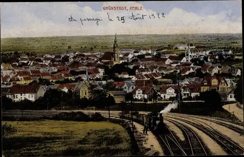 Ak Grünstadt in der Pfalz, Panorama von Stadt und Umgebung, Bahnstrecke, Dampflokomotive