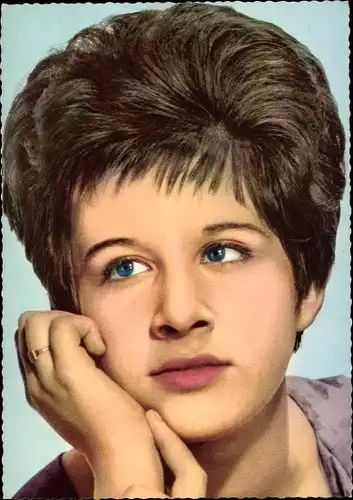 Ak Schauspielerin Helen Shapiro, Portrait