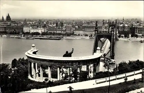 Ak Budapest Ungarn, Blick auf Pest vom St. Gellert-Denkmal