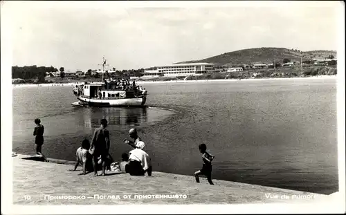 Ak Primorsko Burgas Bulgarien, Partie am Ufer, Dampfer