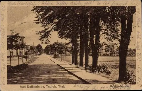 Ak Bad Rothenfelde am Teutoburger Wald, Blick in die Bahnhofsstraße, Wohnhäuser