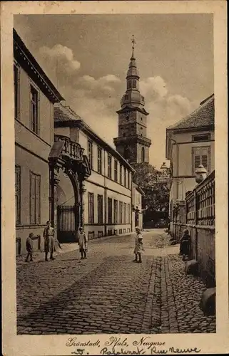 Ak Grünstadt in der Pfalz, Neugasse, Kirchturm