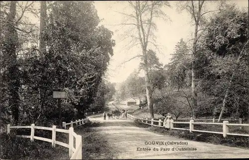 Ak Gouvix Calvados, Entree du Parc d'Outrelaize