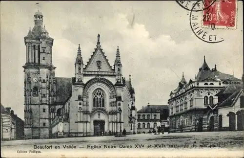 Ak Beaufort en Vallee Beaufort en Anjou Maine et Loire, Eglise Notre Dame