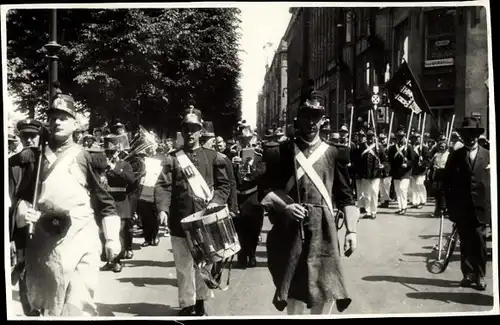 Foto Ak Hamburg Mitte Altstadt, Alsterdamm, Parade, Sammlung Lachmund