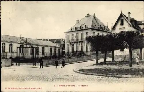 Ak Marly le Roi Yvelines, La Mairie