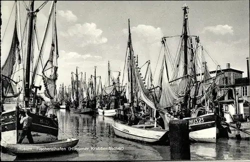 Ak Husum in Nordfriesland, Hafen, Fischerboote, Husumer Krabbenfischer