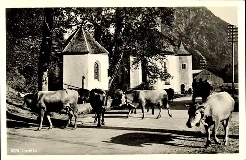 Ak Loretto Oberstdorf, Straßenpartie, Kühe, Kirche