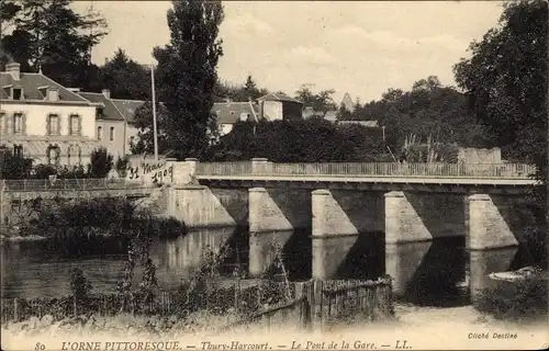 Ak Thury Harcourt Calvados, Le Pont de la Gare