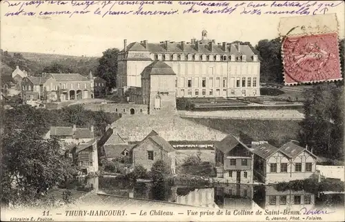 Ak Thury Harcourt Calvados, Le Chateau, Vue prise de la Colline de Saint Benin