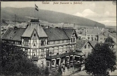 Ak Goslar am Harz, Hotel Hannover und Bahnhof