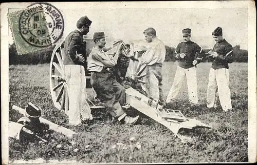 Ak Französische Soldaten mit Geschütz, Grandes Manoeuvres de l'Est 1905
