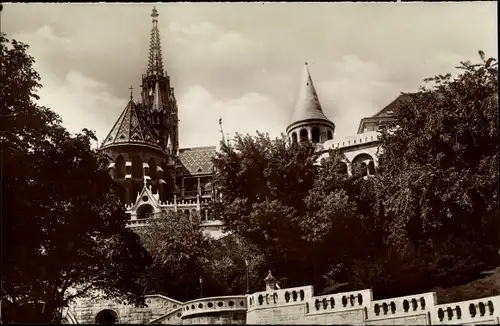 Ak Budapest Ungarn, Fischerbastei, Mathiaskirche