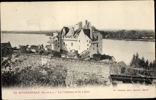 Ak Montsoreau Maine et Loire, Le Chateau, La Loire