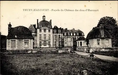 Ak Thury Harcourt Calvados, Facade du Chateau des ducs d'Harcourt