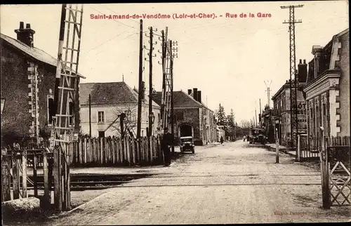 Ak Saint Amand de Vendome Loir et Cher, Rue de la Gare