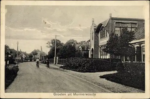 Ak Murmerwoude Friesland Niederlande, Straßenpartie, Fahrräder