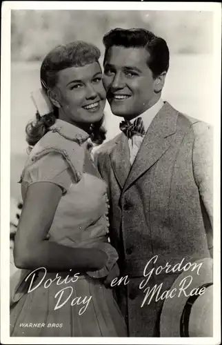Ak Schauspielerin Doris Day und Schauspieler Gordon MacRae