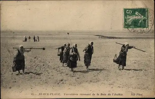Ak Berck Plage Pas de Calais, Verrotieres revenant de la Baie de l'Authie