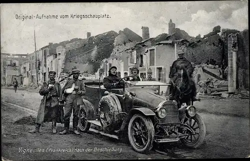 Ak Vigneulles Meurthe et Moselle, Ort nach der Beschießung, I WK, Kriegszerstörungen, Auto