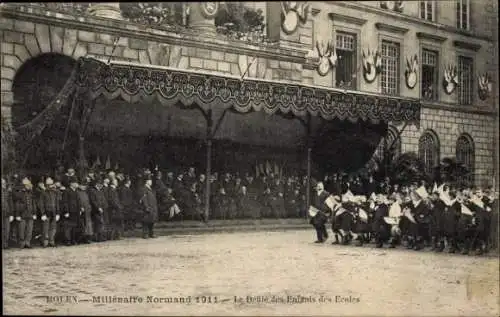 Ak Rouen Seine Maritime, Millenaire Normand 1911, Le Defile des Enfants des Ecoles