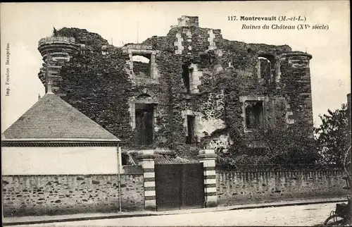 Ak Montrevault Maine et Loire, Ruines du Chateau